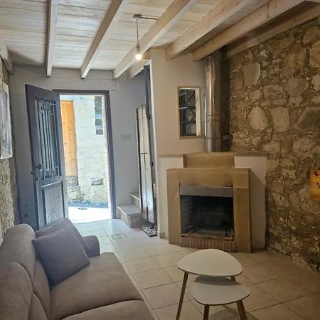 Maisonette * Lofou